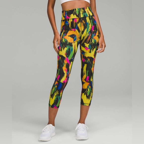LULULEMON Invigorate High-Rise Crop 23" Leggings
Undertone Black Multi Size 4 - Picture 1 of 13